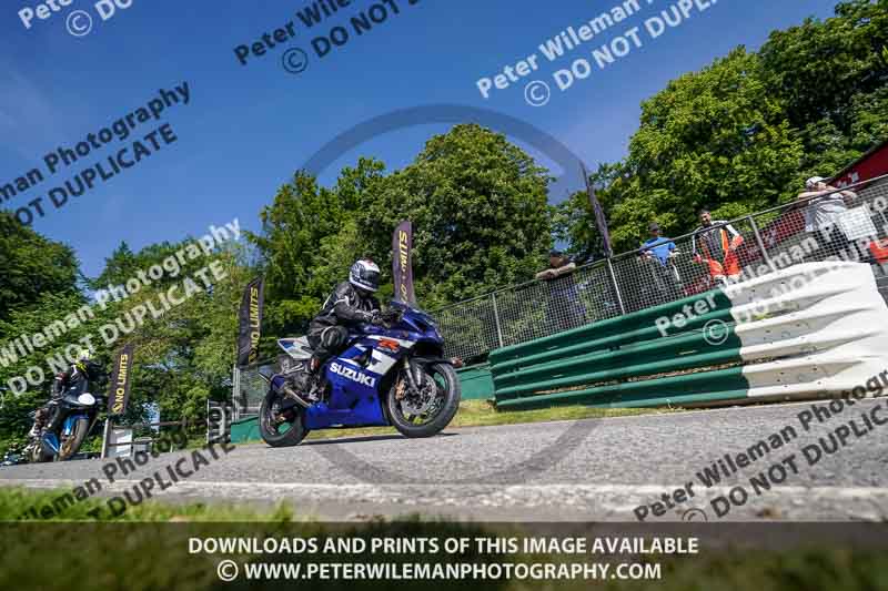 cadwell no limits trackday;cadwell park;cadwell park photographs;cadwell trackday photographs;enduro digital images;event digital images;eventdigitalimages;no limits trackdays;peter wileman photography;racing digital images;trackday digital images;trackday photos